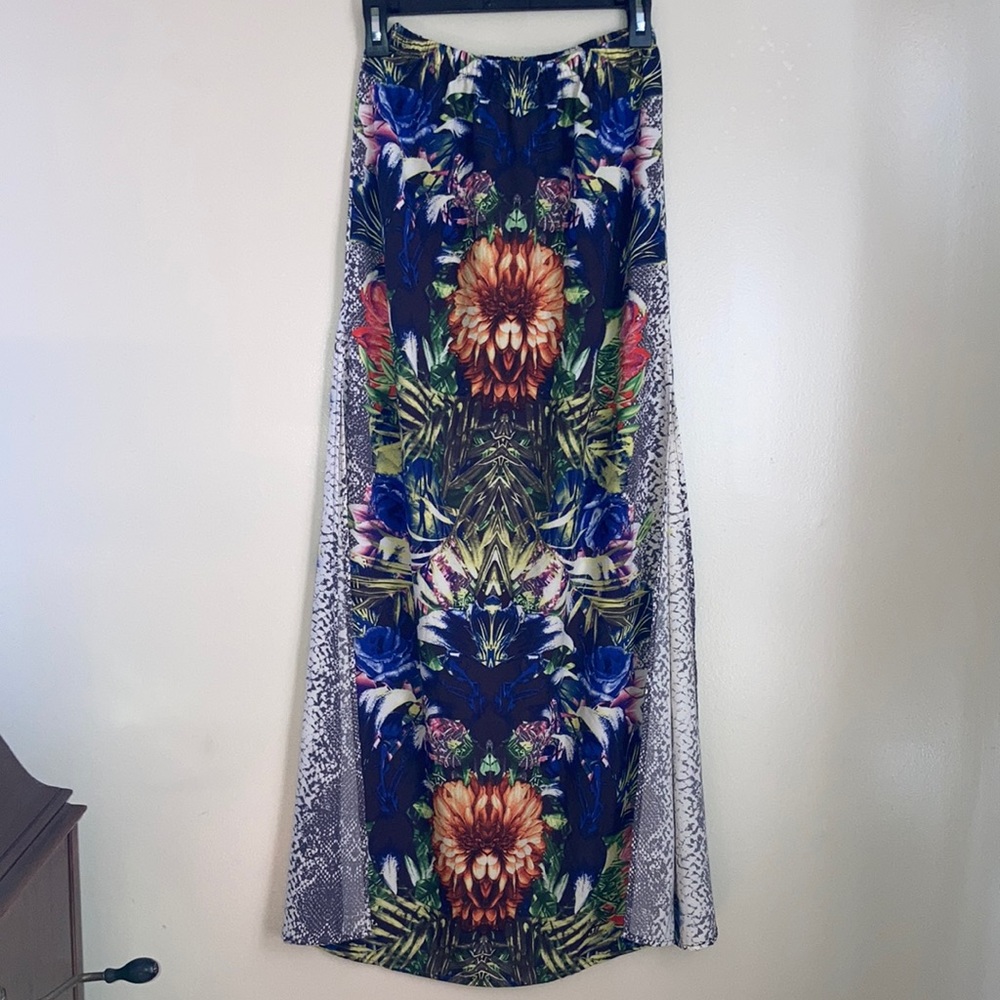 Women’s Maxi Skirt